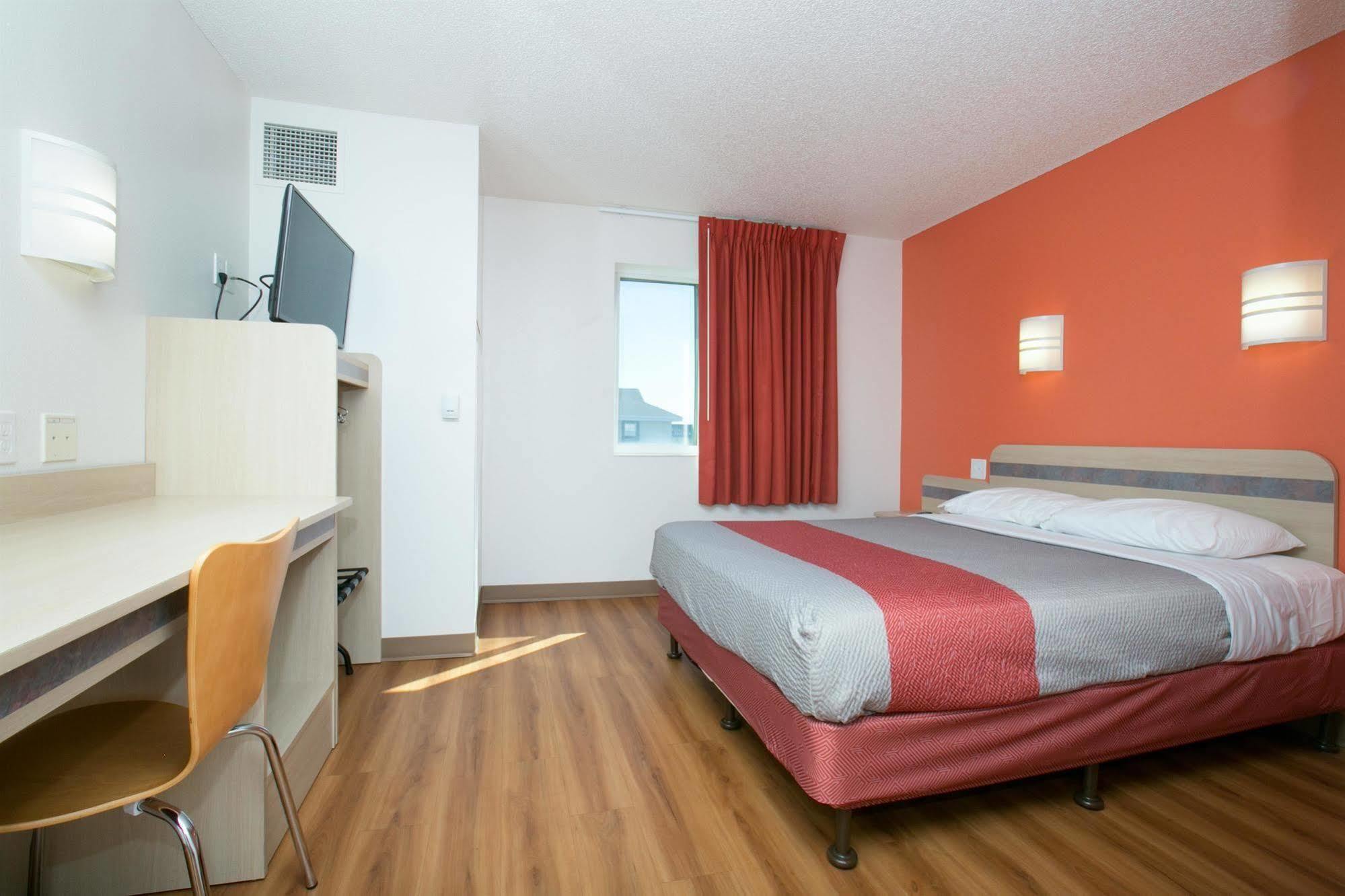 Motel 6-Brooklyn Center, MN - Minneapolis Buitenkant foto